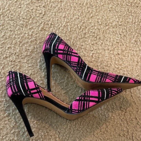INC International Concepts Women's Black and Pink Plaid Heels - Picture 3 of 6